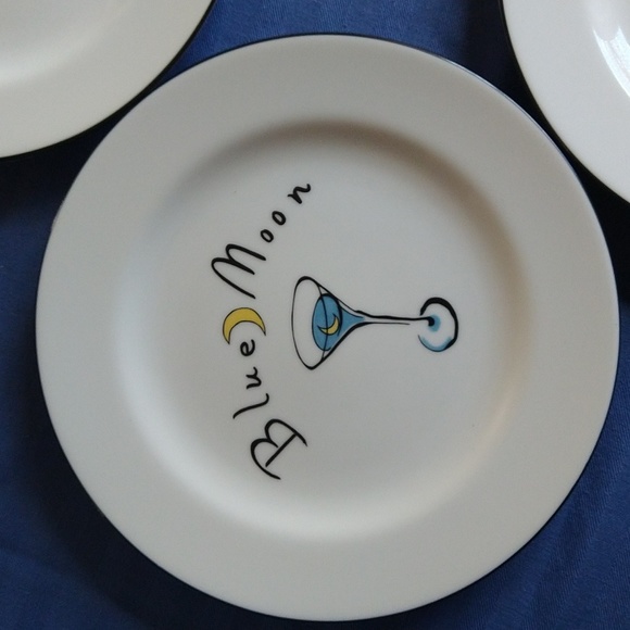 Pottery Barn 4 assorted cocktail plates - Picture 3 of 7